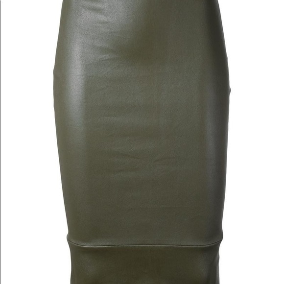 Scanlan and Theodore Calves Leather Skirts - Picture 8 of 8